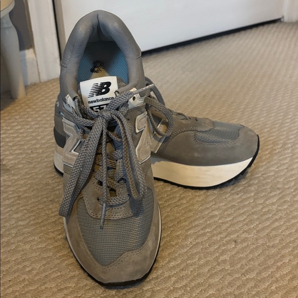 New Balance women’s Gray and White Sneakers - Picture 2 of 5